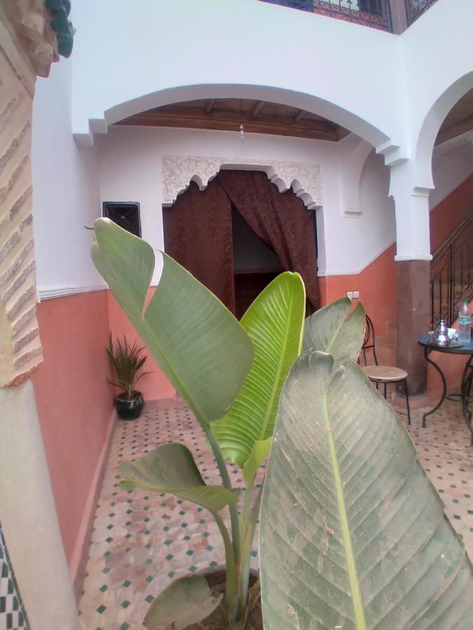 Riad 9 Derb El Bousnne Marrakesh Eksteriør billede